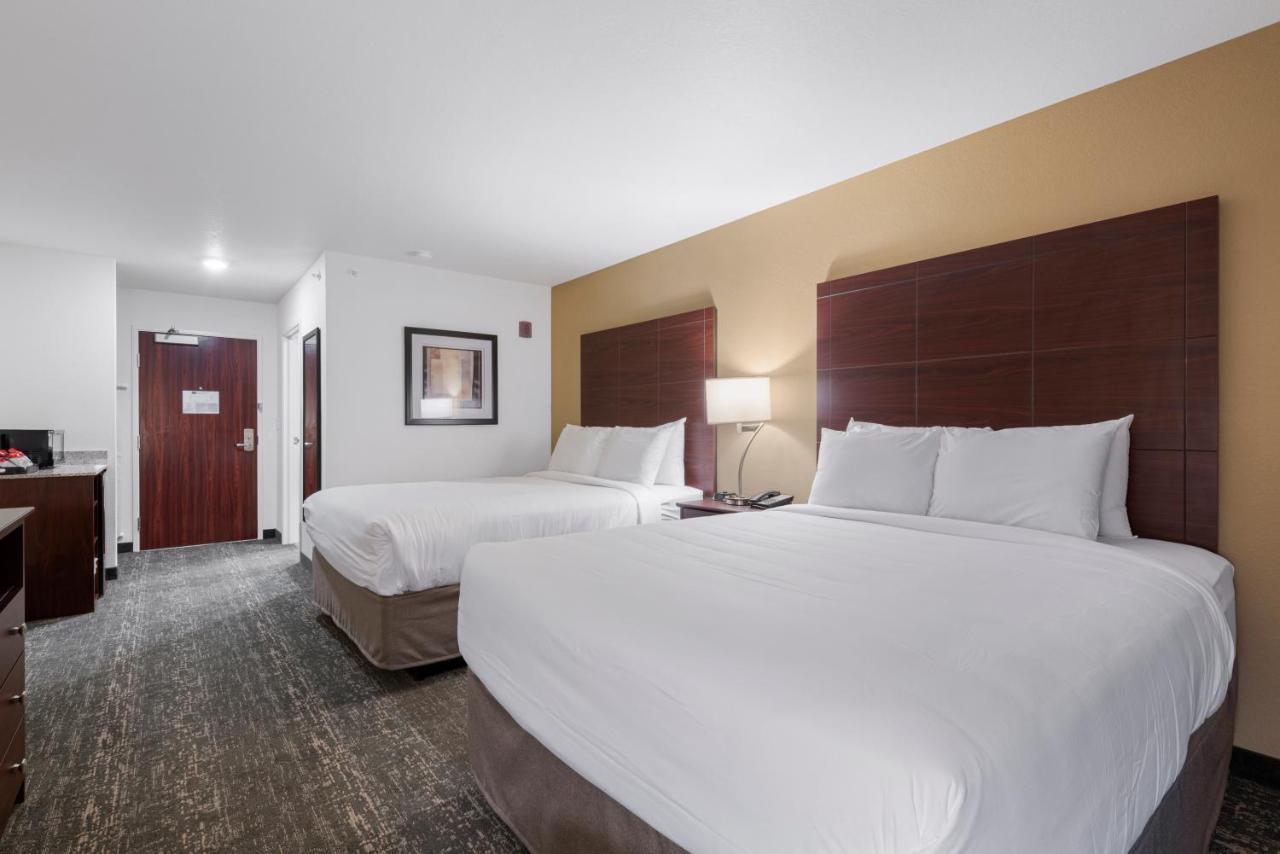 Cobblestone Hotel & Suites - Urbana Exterior foto